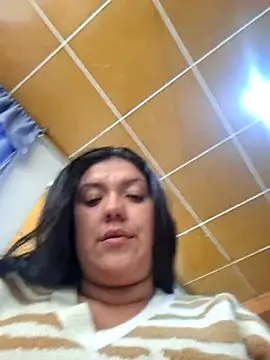 Sophie-hatter online show from December 4, 4:16 pm