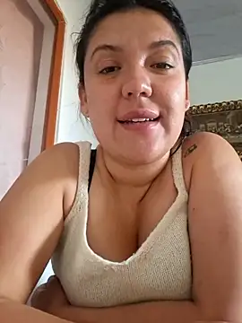 Sophie-hatter online show from June 15, 3:36 pm