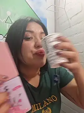 Sophie-hatter online show from July 29, 3:54 pm
