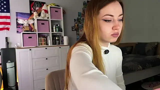 LinaWitch online show from June 28, 3:07 pm