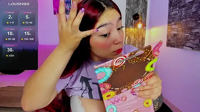 Snapshot of Ariadna_sc chatting on September 18, 1:35 pm Ariadna sc online show from September 18, 1:35 pm