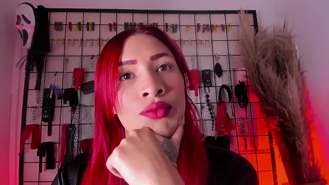 charrlotte quinn online show from October 30, 2:40 pm