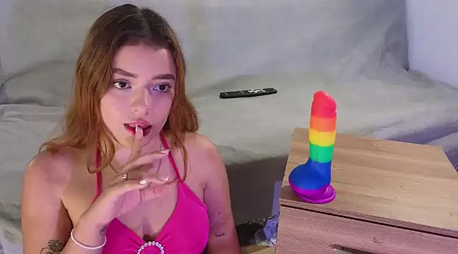 maddy066 online show from January 4, 1:31 am