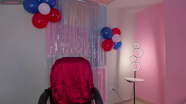 MollySundersX online show from July 4, 8:48 pm