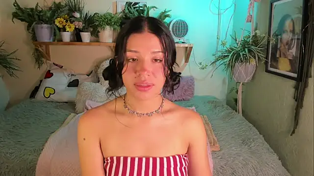 MiaaRose online show from July 8, 1:32 am