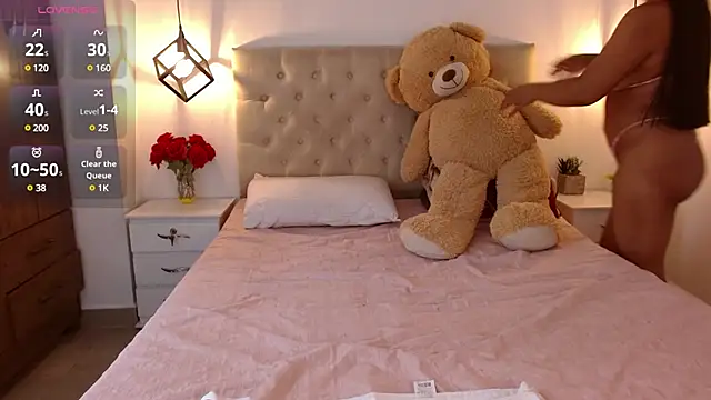 sofia burman online show from December 31, 8:02 pm