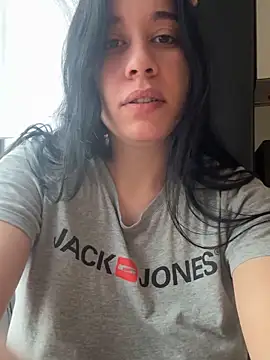 czruz online show from December 2, 7:25 am