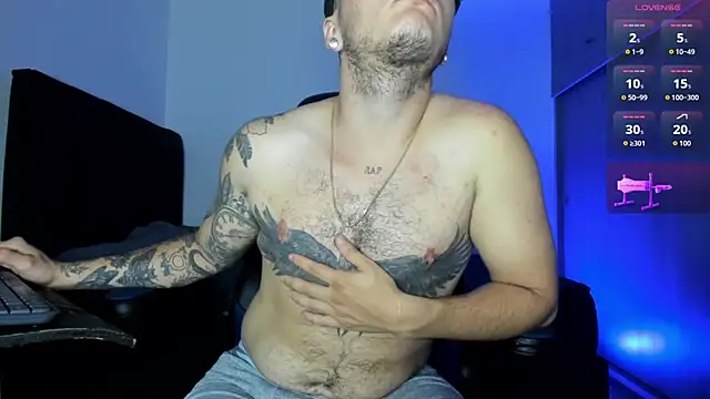 Snapshot of male_pussy chatting on November 26, 7:42 am male pussy online show from November 26, 7:42 am