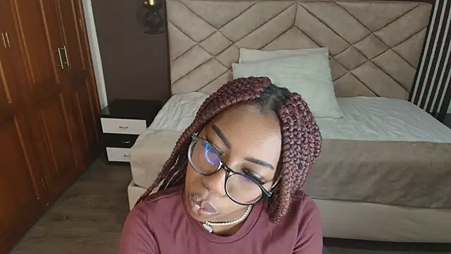 Raquel jones online show from January 23, 11:37 am