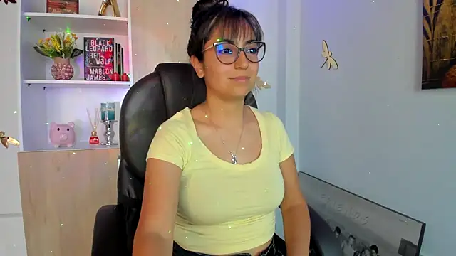 Isabellaa22 1 online show from February 14, 3:58 pm