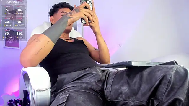 zack-fentty online show from June 15, 2:52 pm