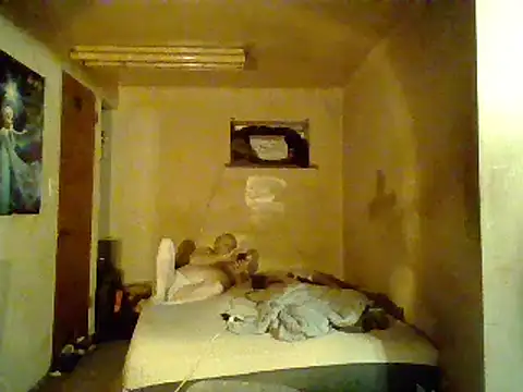 Nightshade7712 online show from March 17, 12:19 am