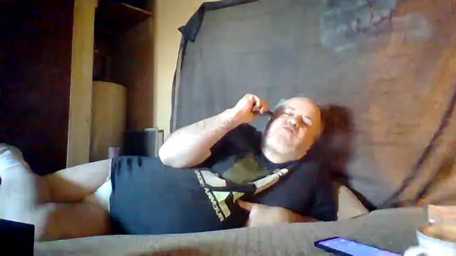 Nightshade7712 online show from November 4, 5:12 pm