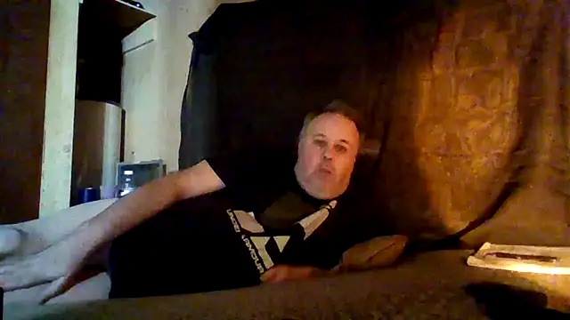 Nightshade7712 online show from November 7, 6:52 pm