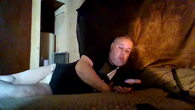 Nightshade7712 online show from November 20, 10:31 pm