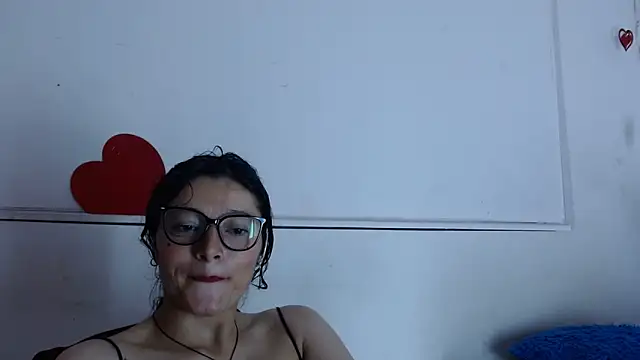 lunazulsj online show from March 15, 6:21 pm