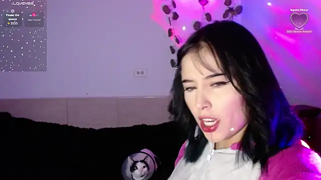 Snapshot of shayla_bbs chatting on October 20, 6:41 pm shayla bbs online show from October 20, 6:41 pm