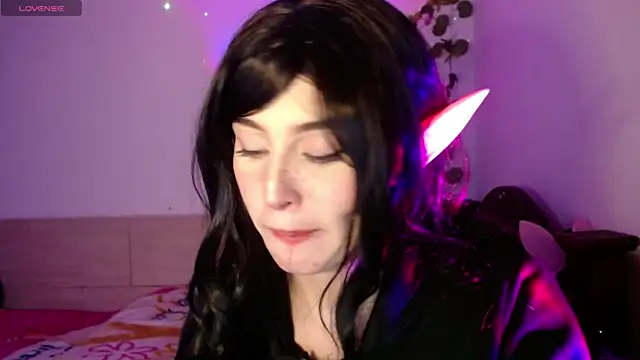 Snapshot of shayla_bbs chatting on November 5, 9:04 pm shayla bbs online show from November 5, 9:04 pm