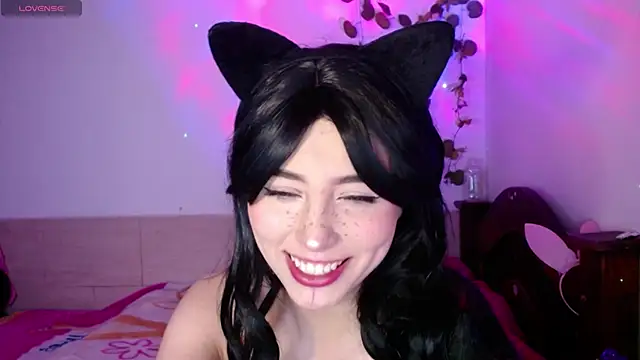 Snapshot of shayla_bbs chatting on November 8, 12:49 pm shayla bbs online show from November 8, 12:49 pm