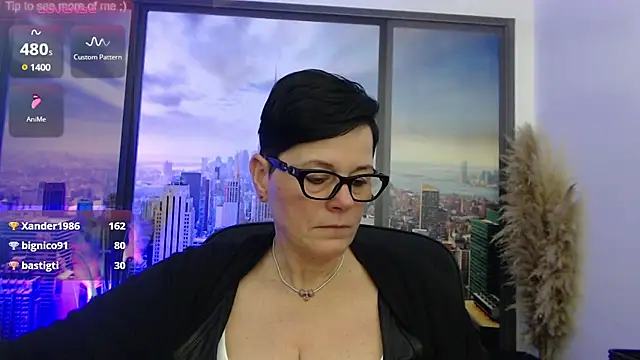 ninarandmann online show from February 13, 8:34 pm