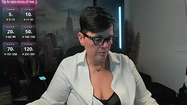 ninarandmann online show from September 15, 4:29 pm