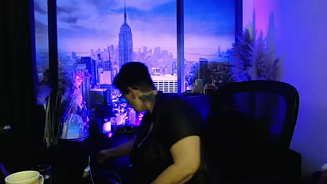 Snapshot of ninarandmann chatting on February 21, 6:42 pm ninarandmann online show from February 21, 6:42 pm