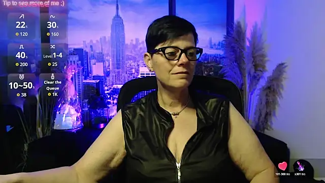 ninarandmann online show from June 8, 2:39 pm