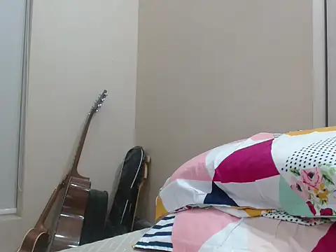 Snapshot of robintoit chatting on March 6, 5:42 pm robintoit online show from March 6, 5:42 pm