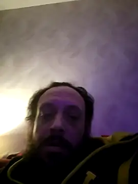 Snapshot of high_andlow420 chatting on February 20, 5:18 pm high andlow420 online show from February 20, 5:18 pm