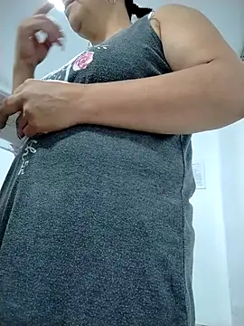 Natasha milf   online show from March 27, 1:00 pm