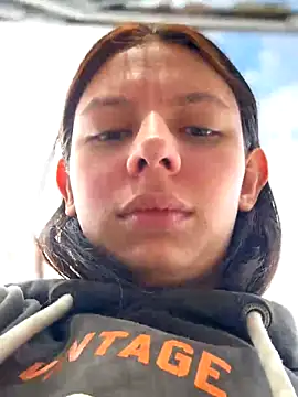 Snapshot of Bonniepark chatting on October 1, 1:06 pm Bonniepark online show from October 1, 1:06 pm