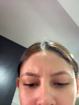 Snapshot of Bonniepark chatting on October 23, 6:39 pm Bonniepark online show from October 23, 6:39 pm