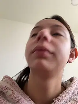 Snapshot of Bonniepark chatting on November 28, 1:03 pm Bonniepark online show from November 28, 1:03 pm