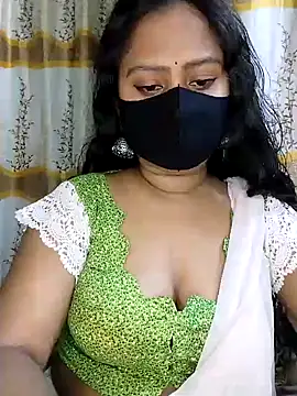 Snapshot of Idhika_Paul chatting on February 15, 9:15 pm Idhika Paul online show from February 15, 9:15 pm