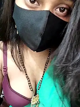 Snapshot of Idhika_Paul chatting on September 28, 10:04 pm Idhika Paul online show from September 28, 10:04 pm