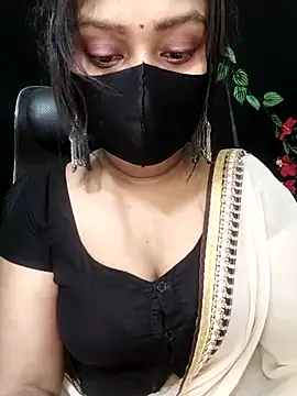 Snapshot of Idhika_Paul chatting on November 1, 9:06 pm Idhika Paul online show from November 1, 9:06 pm