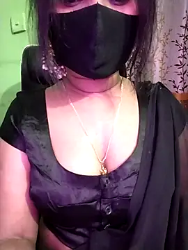 Snapshot of Idhika_Paul chatting on December 14, 4:34 pm Idhika Paul online show from December 14, 4:34 pm