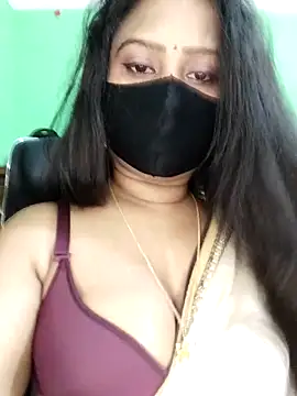 Idhika Paul online show from March 4, 10:32 am