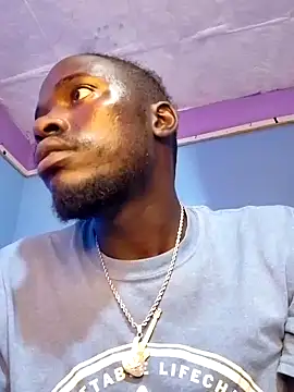 MaskedGQ online show from November 6, 5:58 pm