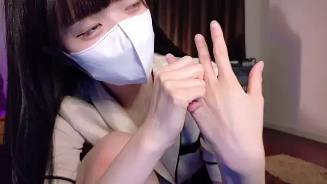 Snapshot of irohani_usagi chatting on July 1, 2:51 pm irohani usagi online show from July 1, 2:51 pm