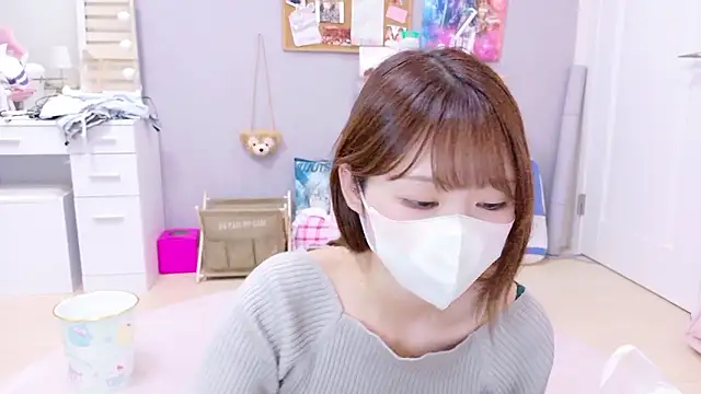 Snapshot of Yui-Ch chatting on September 23, 12:08 pm Yui-Ch online show from September 23, 12:08 pm