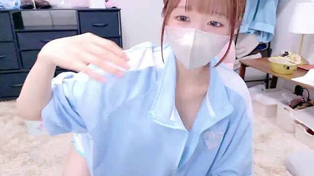 Yui-Ch online show from June 4, 12:22 pm