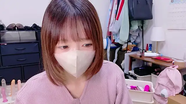 Yui-Ch online show from August 4, 12:41 pm