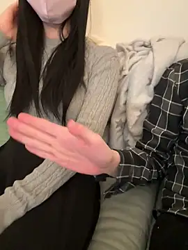 Snapshot of -mirai- chatting on March 9, 12:31 pm -mirai- online show from March 9, 12:31 pm