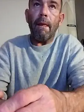 DJUX online show from February 14, 3:54 am