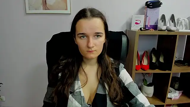 KateDelight online show from October 12, 1:54 pm