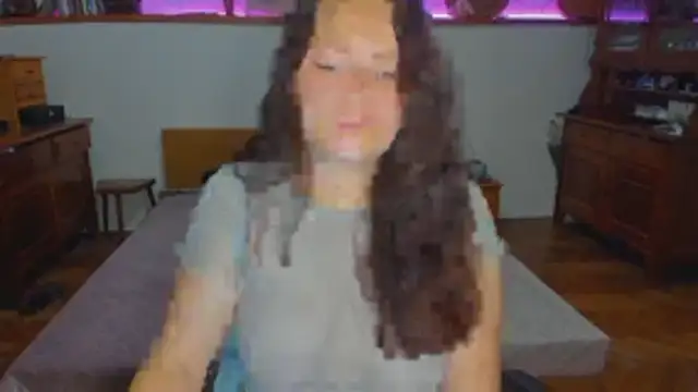 SoftlyShine online show from December 18, 6:47 pm