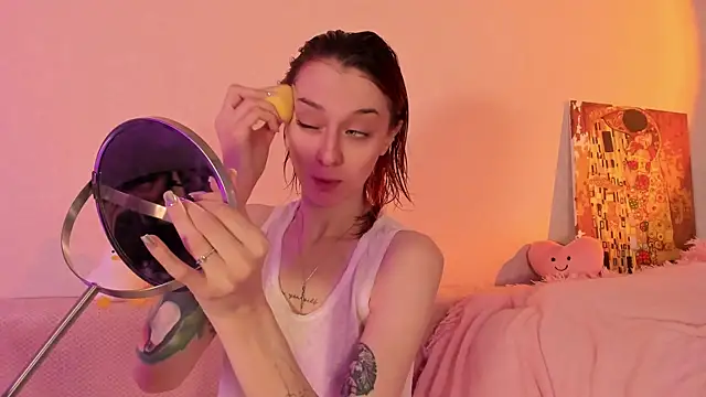 CrystalRey online show from February 4, 5:21 am