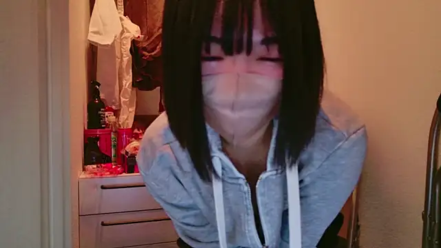 Minami San online show from February 4, 3:36 pm
