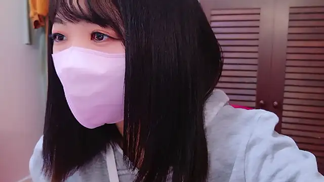 Minami San online show from September 13, 5:57 pm